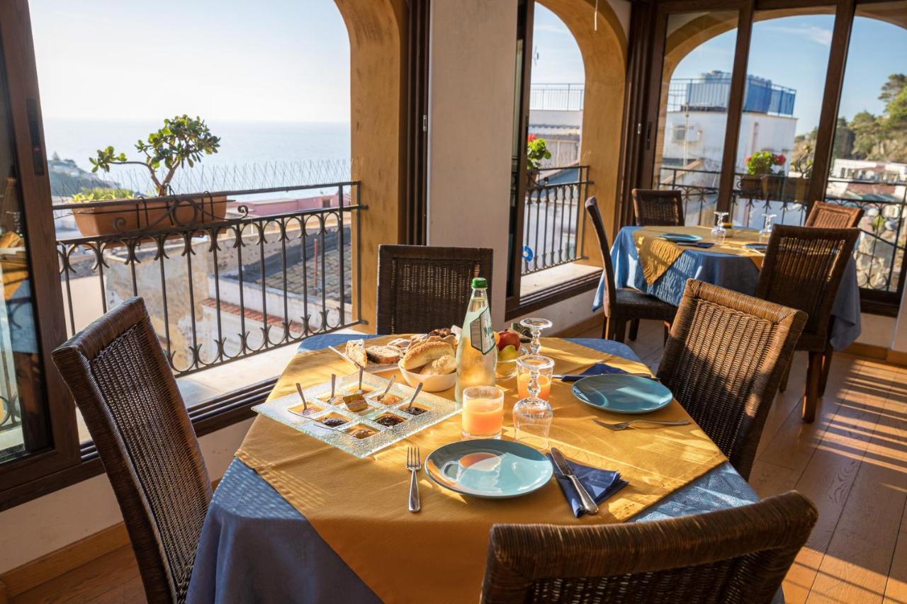 Clelia Hotel 3*