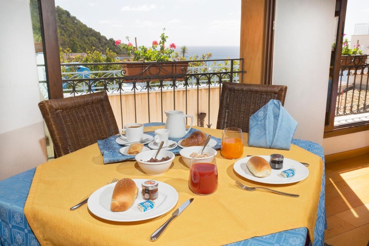 Hotel Clelia Isola di Ustica