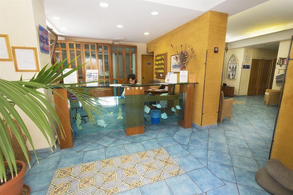 Clelia Hotel 3*